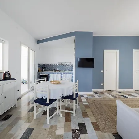 Rifugio A Mare Apartment *